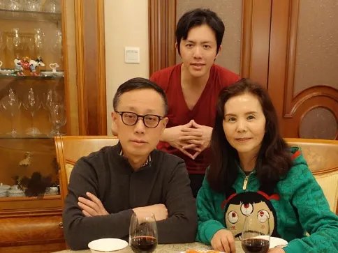 李云迪妈妈为儿子倾尽所有，得知儿子出事以后，她有什么样的反应？