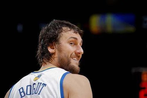 前NBA球员博古特宣布退役，他曾效力过哪些球队？