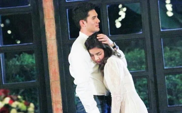 《不情愿的新娘》好看吗？讲了什么故事？