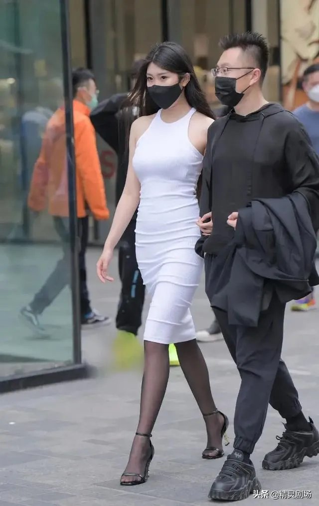 女生怎么穿会比较帅气?