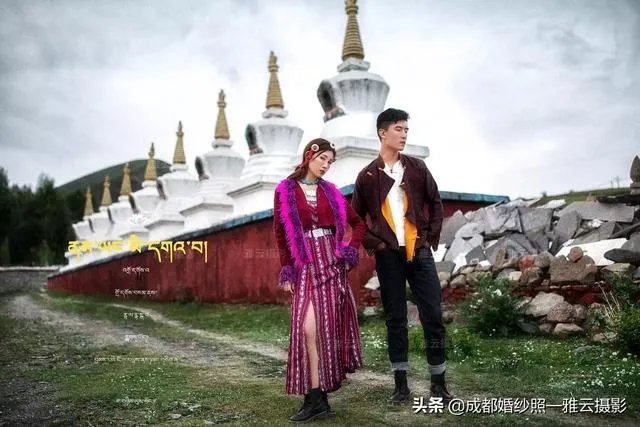 在新都桥拍婚纱照应该注意什么?