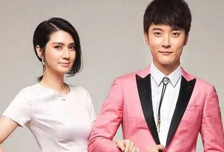 洪欣张丹峰被曝一离婚,男方曾被曝出轨经纪人,离婚的原因是否与此事有关?