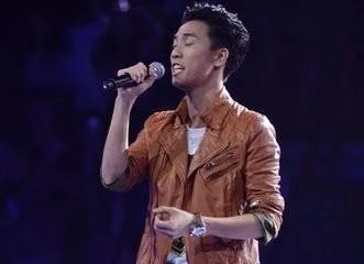 陈乐基曾被汪峰亲手淘汰，4年后成功逆袭，如今的状态又是怎样？