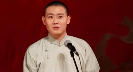 德云社副总栾云平，竟然登上了清华名人榜，粉丝过度追捧并不明智，怎么看？