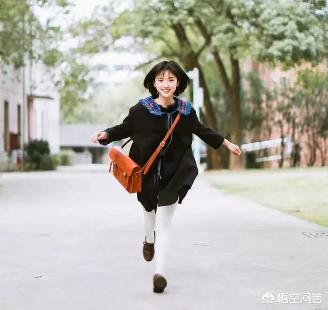 沈月在娱乐圈是一种怎样的存在?