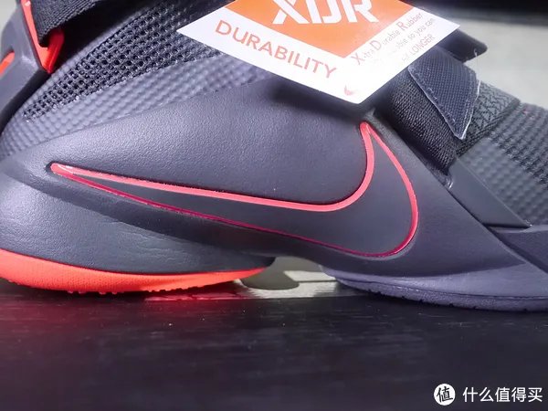 Nike 耐克 SOLDIER 9 詹姆斯士兵9代 XDR 外场篮球鞋