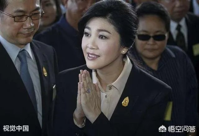 为什么泰国总理和副总理在对待英拉的态度上截然相反？