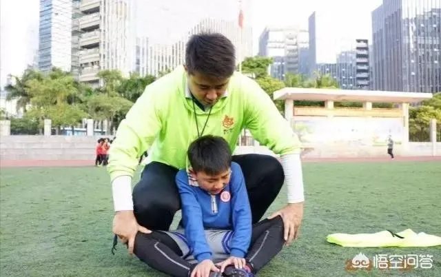 中国足球名宿董方卓近况如何?