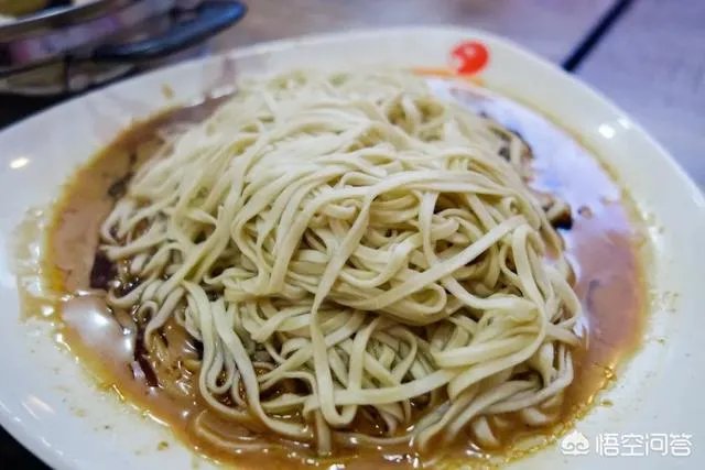 兰州拉面和沙县小吃，为何能火遍全国？