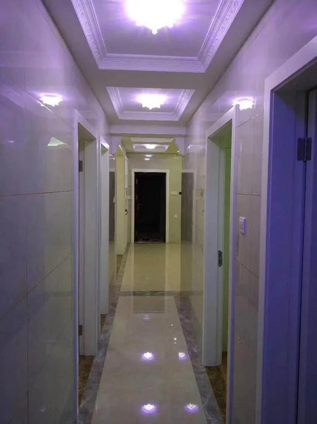 三明新房交给老婆装修，回来看到全屋都是瓷砖