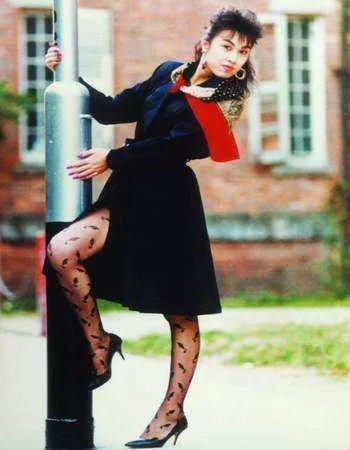 八几年第一个变性人