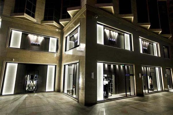 zara突然疯狂关闭旗下分店，这是要重新洗牌了吗？