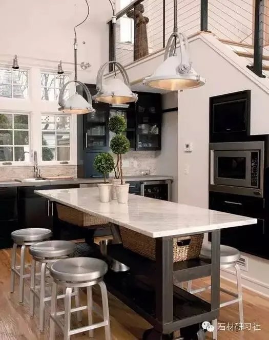 天然大理石餐桌，您的最佳选择！