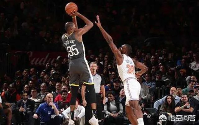 如何看待NBA常规赛勇士队库里三节51分到死神末节25分？