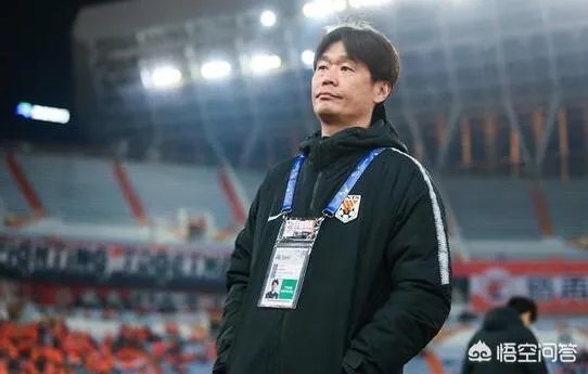 鲁能主帅李霄鹏水平如何？对他的表现你满意吗？