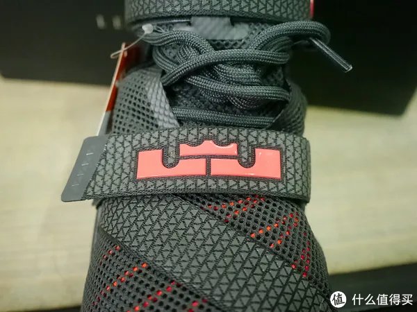 Nike 耐克 SOLDIER 9 詹姆斯士兵9代 XDR 外场篮球鞋