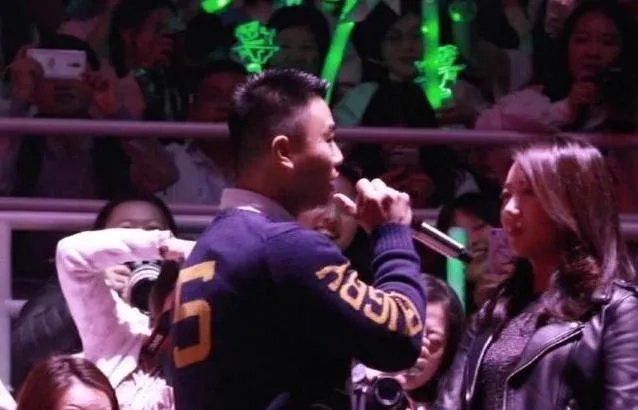 许魏洲生日会助力朋友求婚粉丝,偶像与粉丝间发生过哪些有趣的事?