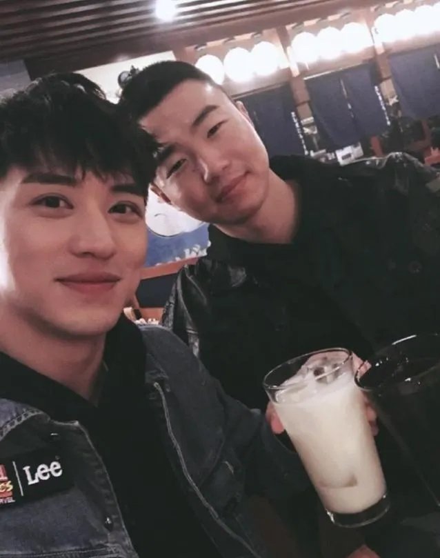 许魏洲生日会助力朋友求婚粉丝,偶像与粉丝间发生过哪些有趣的事?