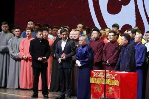 侯鹤廉退出德云社，德云社的很多人都做出同样的选择，有什么内幕吗？