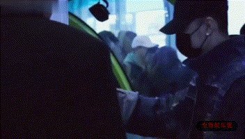 上海当地人喜欢郭德纲相声的人多吗？