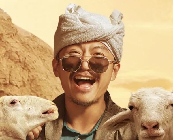 邓超被路人认成邓伦,他们之间有何相似之处?