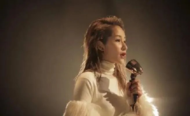 萧亚轩回应秒删视频是怎么回事