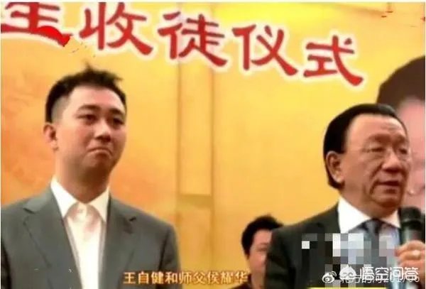 王自健当初曾力挺郭德纲，后来为什么又翻脸？