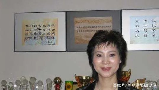 如何评价昔日乒乓球世界冠军曹燕华呢？