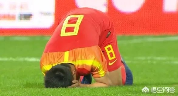 完全看不到希望！国青队0:2负于苦主泰国队！国足到底问题出在哪？