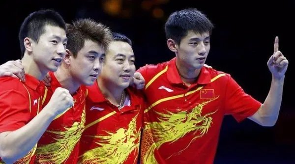 张继科为什么到现在也不宣布退役？