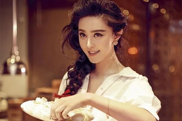 范冰冰新片《她杀》预告片曝光,会是她复出的前奏吗?