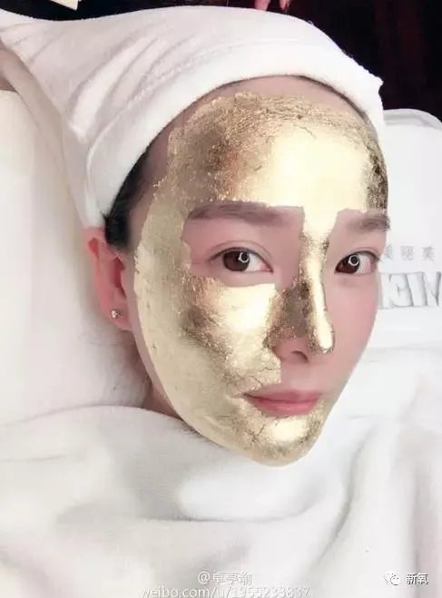 替身神似杨幂、放话称“是她整得像我”，你怎么看？