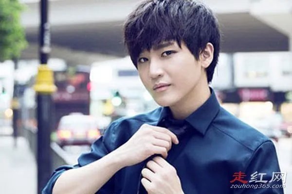 拖奶天王李炜怎么回事 托谁的奶，和苏醒前女友是真的吗