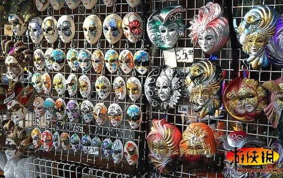 隐藏身份装神秘 盘点戴着面具的八大游戏角色