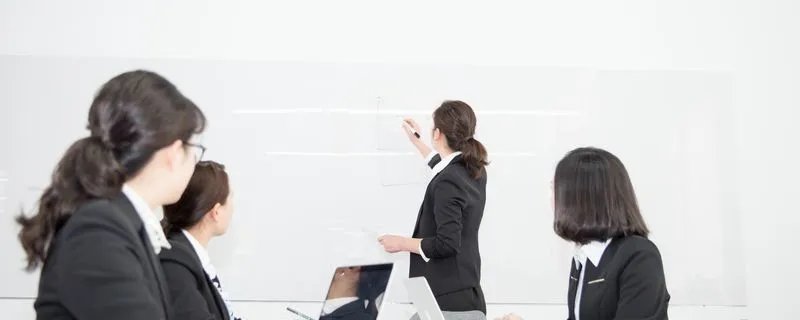 公务员职务和身份保障权是指