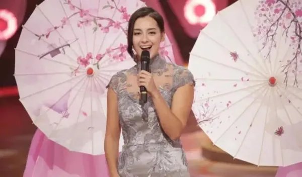 2020港姐，颜值身材都在线，多年的香港小姐又美回来了吗？