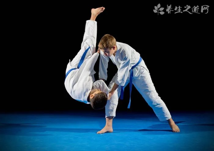 握力器怎么用 握力器有什么用