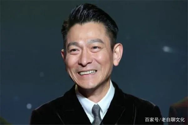 刘德华称不是他敬业，而是演员标准下降，演员标准为何会下降？