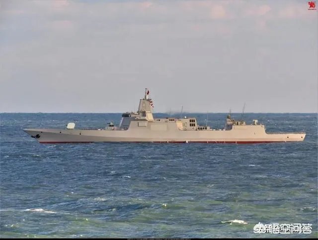 辽宁舰排水量6万多吨，055大驱才1万多吨，为何速度都是30节？