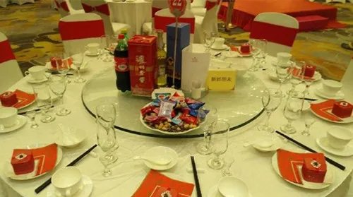 婚宴酒水价位揭秘   结婚一般喝什么酒有面子