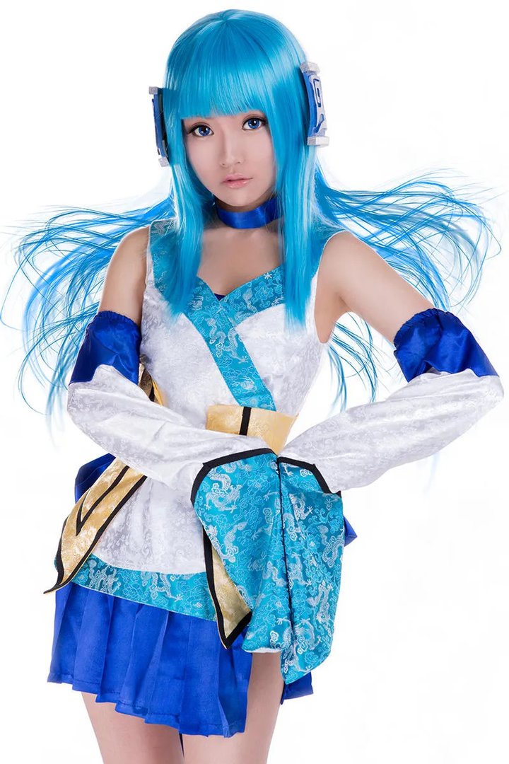 绅士妹控的福音!七夜娃娃华丽Cos龙葵图赏