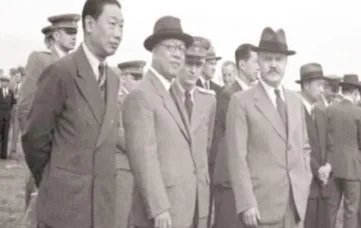 外蒙古是怎么脱离中国的？外蒙古为什么要独立出去？