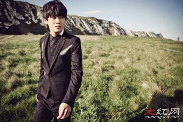 拖奶天王李炜怎么回事 托谁的奶，和苏醒前女友是真的吗