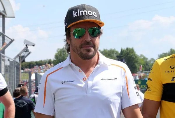 西班牙著名F1赛车手阿隆索在瑞士遭遇交通事故，为何专业人士也难逃意外？