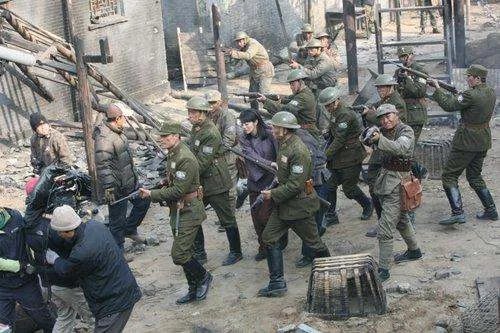 如何评价喋血孤城？值得一看吗？