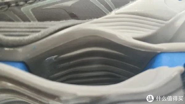 美津浓预言7,蜜糖/砒霜的代表作,跑鞋评测及大体重跑步的心得谏言