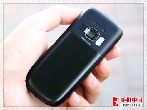 全金属外壳 诺基亚实用机典范6303评测