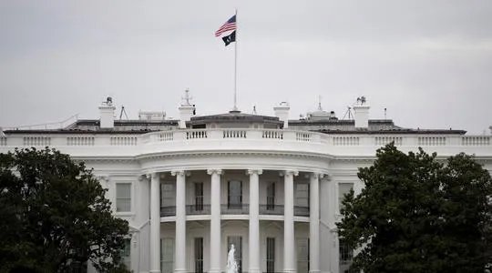 美墨美加边境延长关闭至9月21日，疫情人数还在增加吗？