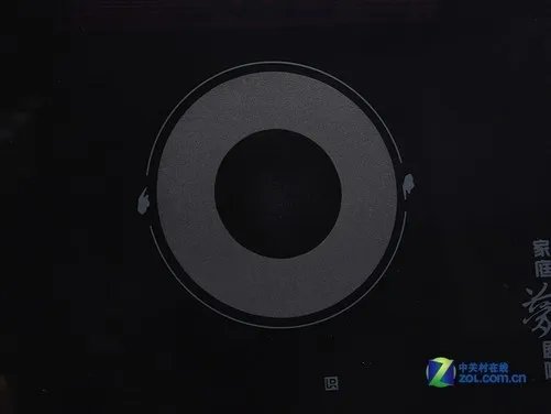 全球首款虚拟5.1声道多媒体音箱测试