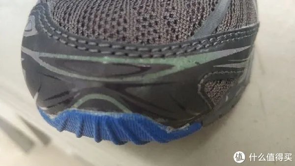 美津浓预言7,蜜糖/砒霜的代表作,跑鞋评测及大体重跑步的心得谏言